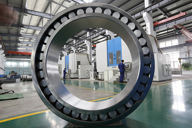 Wuxi Guangqiang Bearing Trade Co.,Ltd lini produksi pabrik