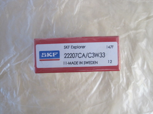 SKF 22207CA / W33 Bantalan Rol Bola Dengan Kandang Baja / Kuningan Untuk Produksi Mesin
