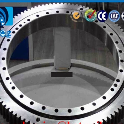 Swing Bearing RKS.162.16.1424 Gir internal berlapis rol silinder silang 1424x1509x68 mm