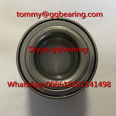 Gcr15 Bahan baja NSK 40KWD02 Bantalan Hub Roda untuk Mitsubishi Zinger Roda depan 40x75x50mm